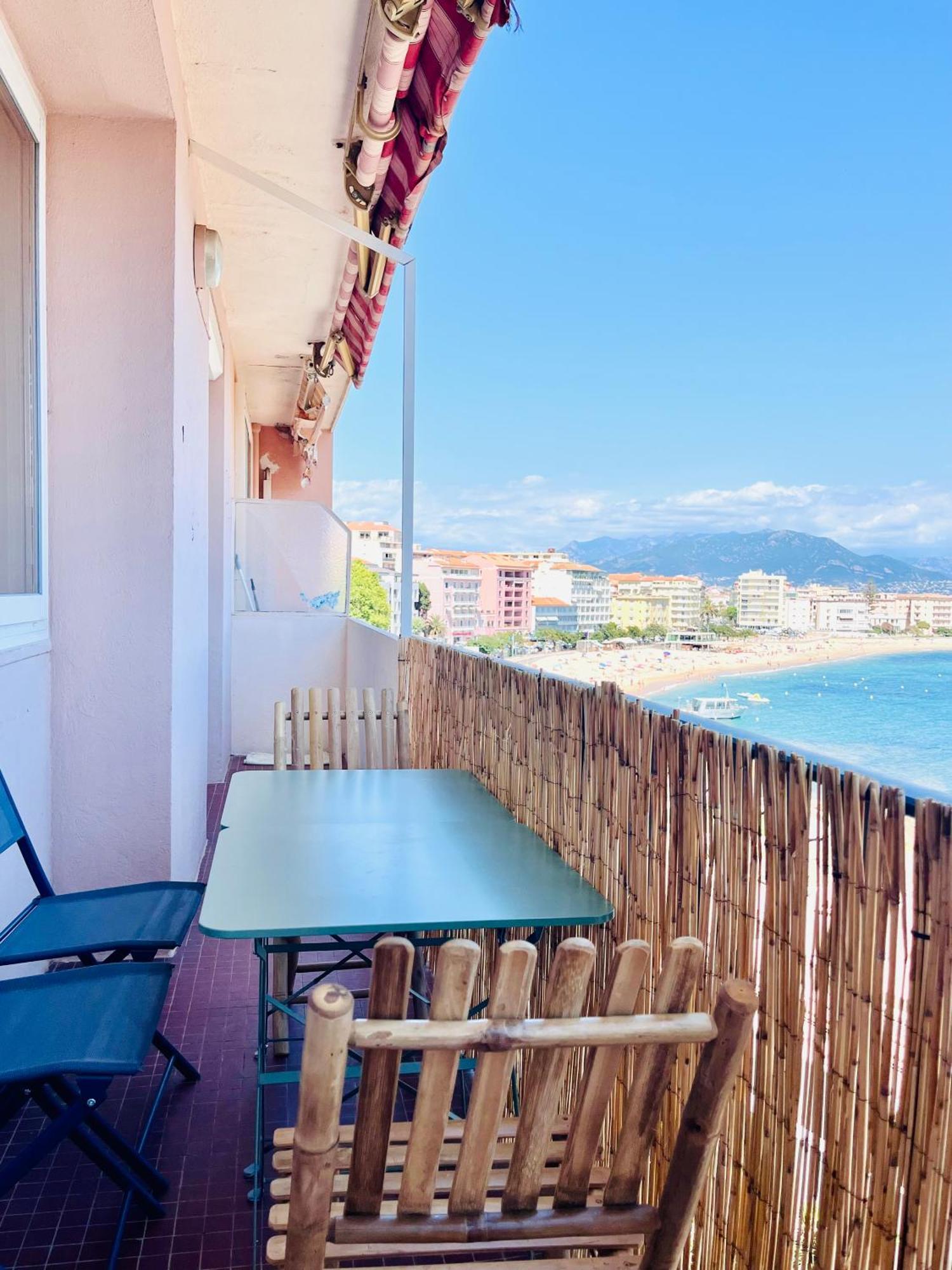 Front De Mer Beau T3 Climatise Balcon Parking Ajaccio Аяччо Экстерьер фото
